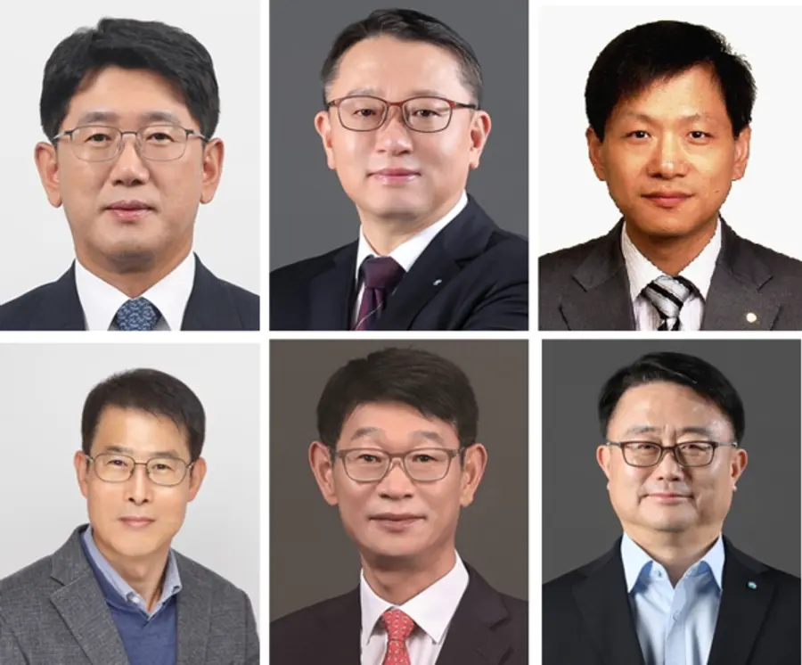윗줄 왼쪽부터 박장근 지주 부사장, 정진완 부행장, 이정수 지주 부사장. 아랫줄 왼쪽부터 김범석 부행장, 조병열 부행장, 조세형 부행장. [출처: 우리은행]