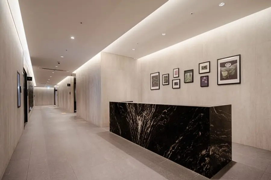 '아크로 삼성' 커뮤니티시설 로비 (사진=DL이앤씨)