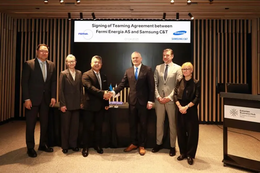 1일 서울 중구 서울스퀘어에서 열린 에스토니아 SMR 사업 업무협약 체결식. (왼쪽부터)김정욱 삼성물산 건설부문 U&I사업부장(부사장), 요코 알렌더 에스토니아 前 기후부 장관, 김정은 삼성물산 원전영업팀장(상무),칼레브 칼레멧 페르미 에네르기아 CEO, 스텐 슈웨드 주한 에스토니아 대사, 에바 크리스티나 포노마르조프 에스토니아 무역청 대표 (사진=삼성물산)