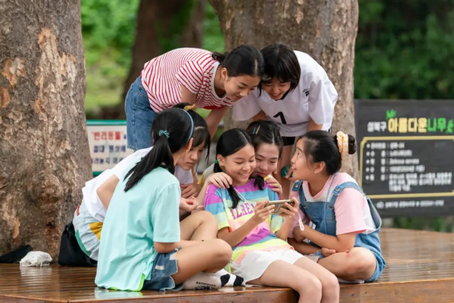 부산국제영화제 '한국영화의 오늘-파노라마' 부문에 공식 초청된 영화 '극장의 시간들'의 두번째 에피소드 '자연스럽게'의 스틸 컷 (사진제공=씨네큐브)