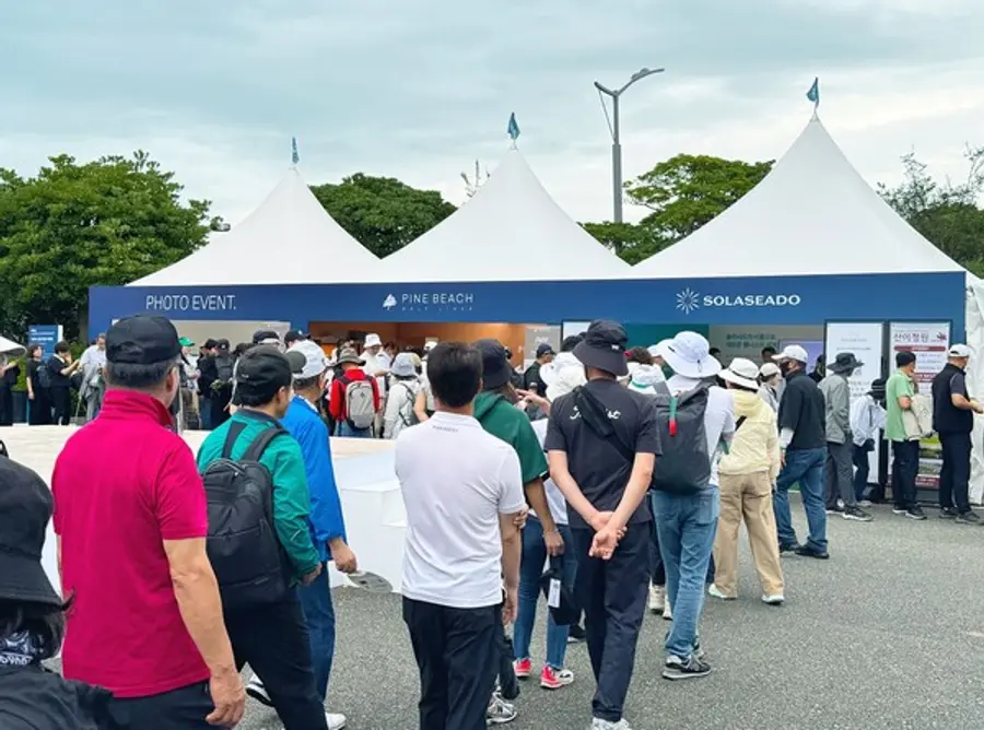 LPGA BMW 레이디스 챔피업십 대회장에 마련된 솔라시도 홍보부스