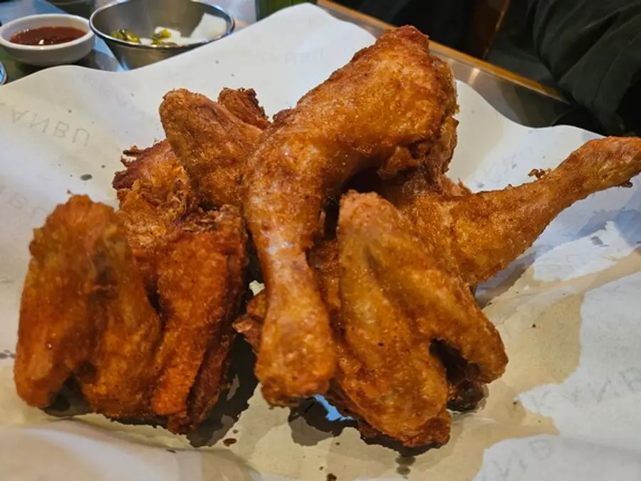 깐부치킨의 '바삭한 식스팩'. (사진=황태규 기자)