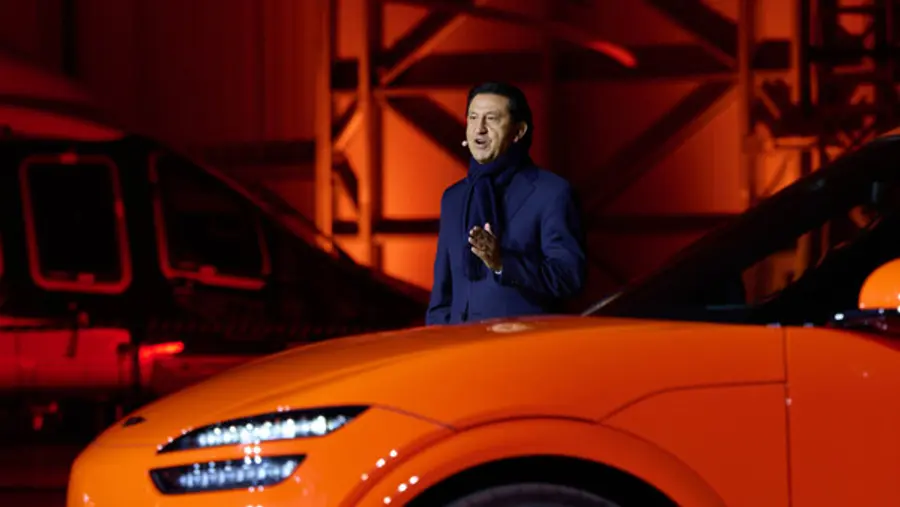 호세 무뇨스 현대자동차 대표이사 사장이 20일(현지시간) 프랑스에서 열린 ‘마그마 월드 프리미어’ 행사에서 제네시스 브랜드의 성과와 향후 비전에 대해 밝히고 있다. 현대차 제공