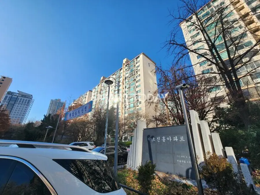 진흥아파트 단지 내부 전경. 출처=김종현 기자