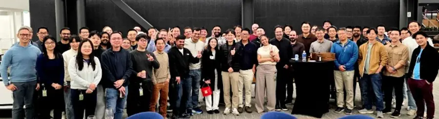 박민우 현대차그룹 AVP 본부장 겸 포티투닷 대표가 23일 본인 링크드인에 공개한 엔비디아 은퇴 축하 행사 사진. 박민우 사장 링크드인 캡처