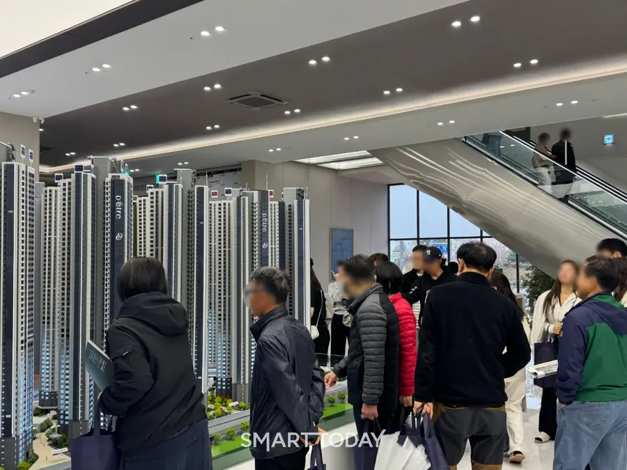 대방건설이 양주 옥정신도에서 공급하는 옥정중앙역 디에트르 견본주택의 문을 열고 본격적인 분양일정에 돌입했다. (사진=대반건설)