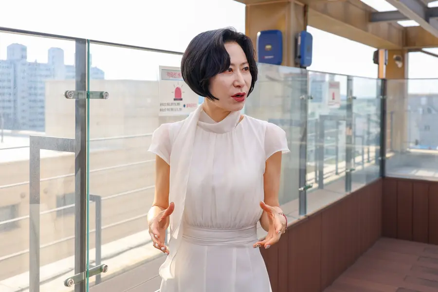 장혜선 롯데재단 이사장이 23일 롯데장학재단 신격호 롯데장학관에서 스마트투데이와 인터뷰하고 있다.