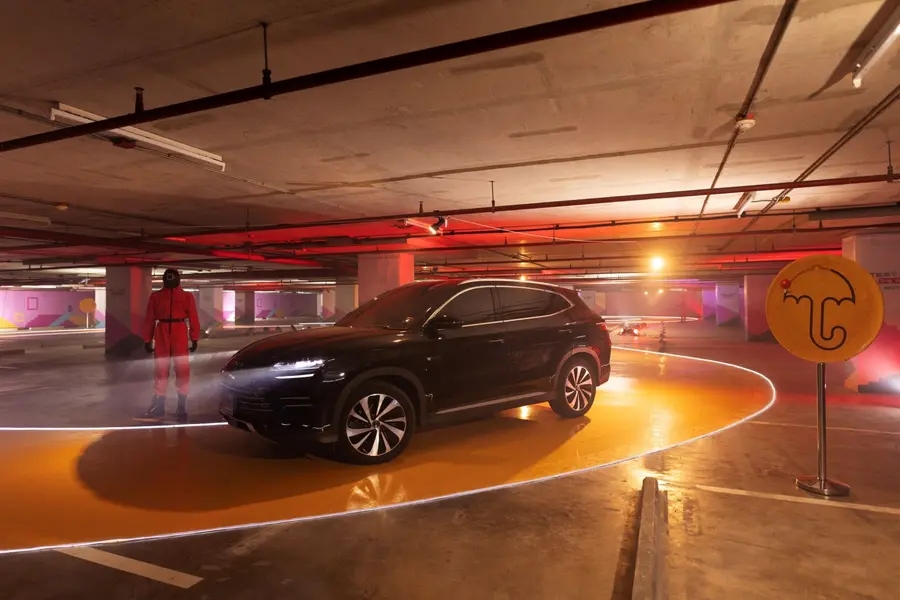 BYD x 넷플릭스 테스트 드라이브 더 월즈의 오징어 게임 체험 공간. BYD