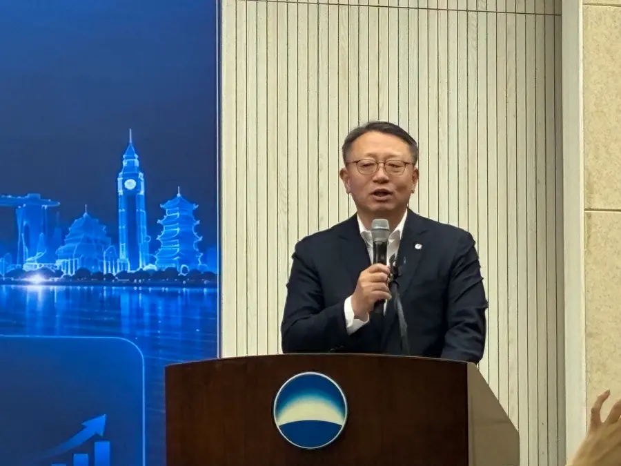 정진완 우리은행 은행장이 28일 서울 우리은행 본점에서 열린 '삼성머니 월렛' 기자 간담회에서 인사말을 하고 있다. 사진=이태윤